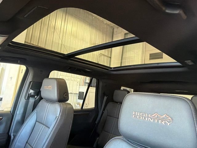 Used 2026 Chevrolet Tahoe High Country w/ Sun And Tow Package AWD/4WD image 36