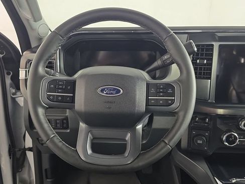 Certified 2025 Ford F450 Lariat w/ FX4 Off-Road Package AWD/4WD image 16