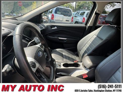 Used 2014 Ford Escape SE w/ Equipment Group 201A AWD/4WD image 24