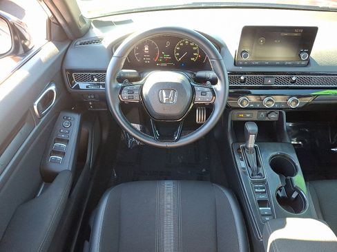 Used 2024 Honda Civic Sport image 11