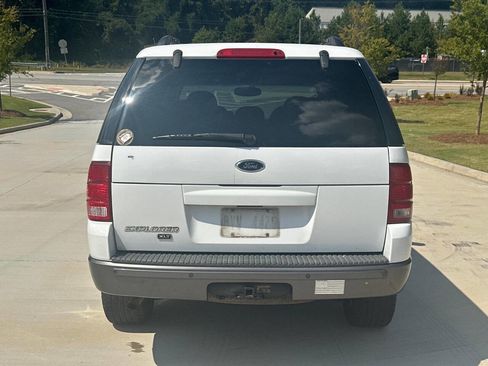 Used 2004 Ford Explorer Sport XLT image 6