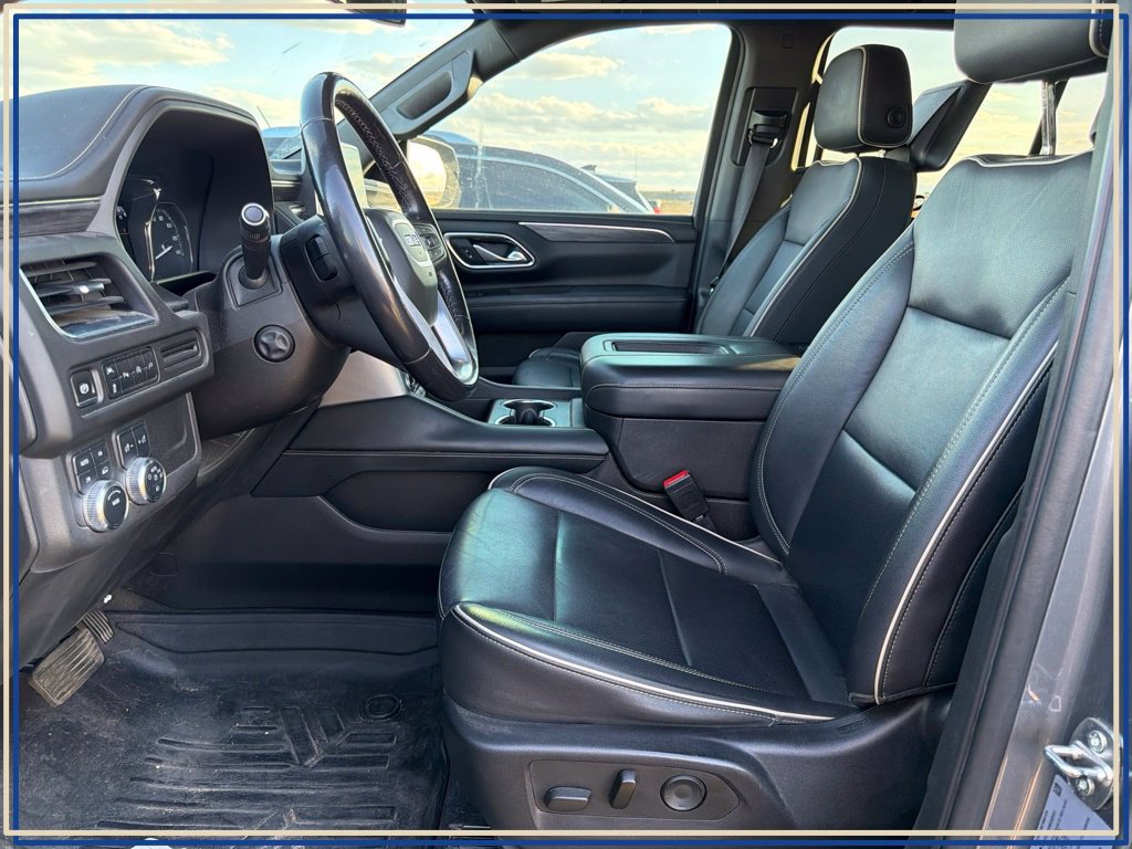 Used 2021 GMC Yukon SLT w/ SLT Premium Package AWD/4WD image 2