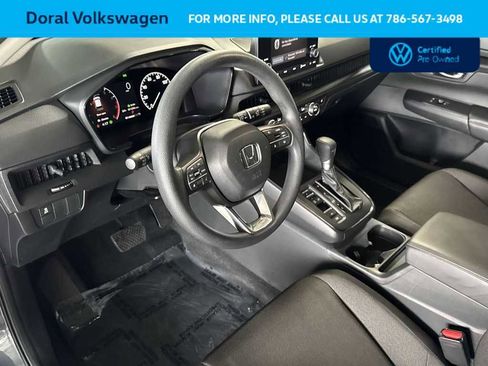 Used 2025 Honda CR-V EX image 13