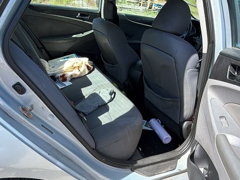 Used 2013 Hyundai Sonata GLS w/ Popular Equipment Pkg FWD image 18