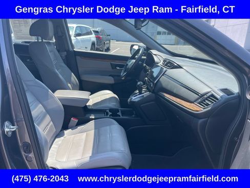 Used 2017 Honda CR-V Touring image 15