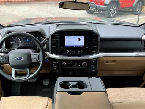 Used 2023 Ford F150 XLT image 27