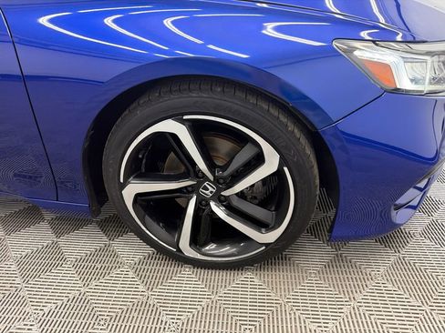 Used 2019 Honda Accord Sport image 13