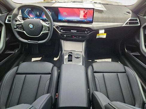 Used 2025 BMW 230i xDrive 230i xDrive w/ Convenience Package image 14