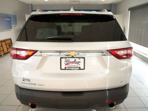 Used 2018 Chevrolet Traverse LT image 7