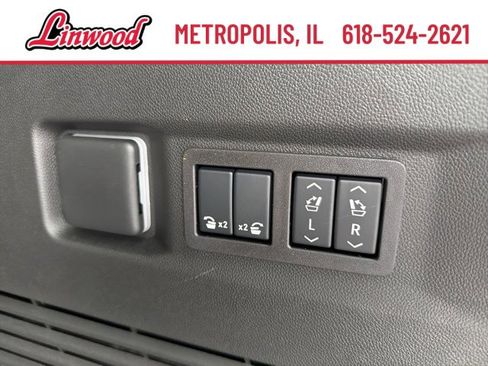 New 2026 GMC Yukon AT4 w/ AT4 Premium Plus Package image 15