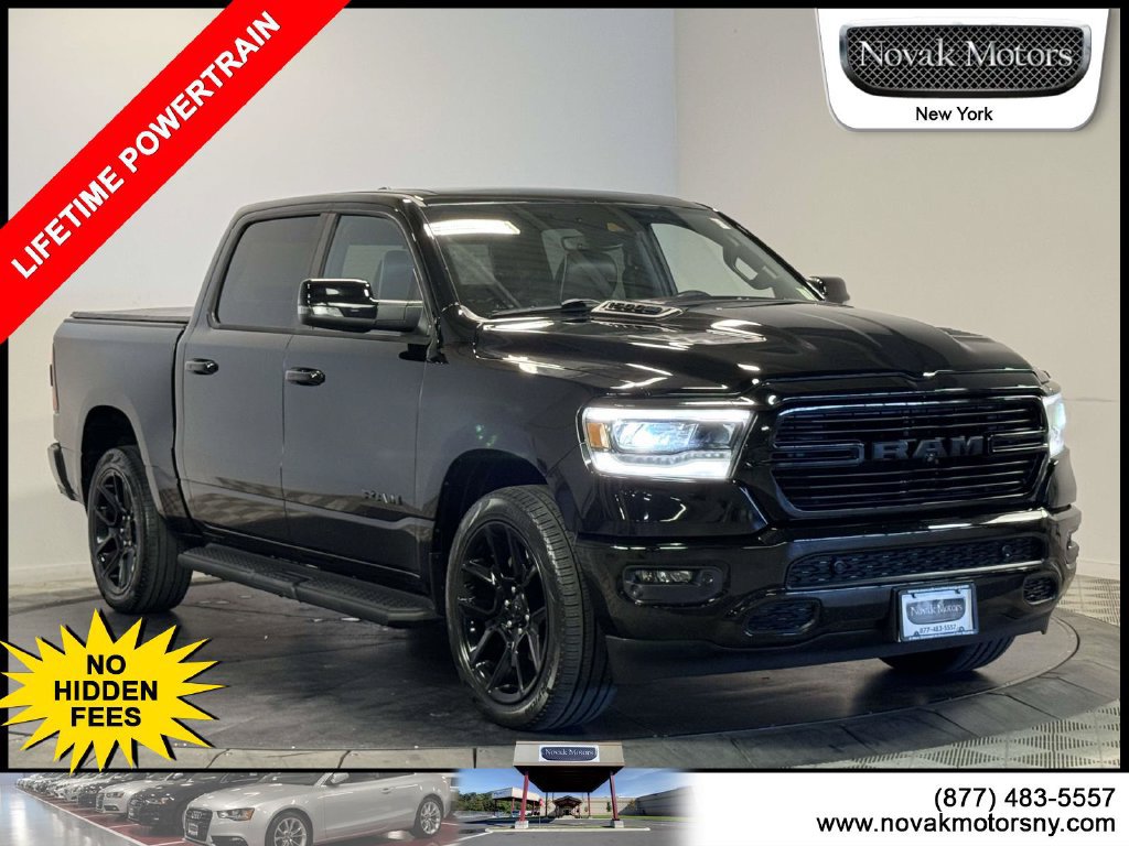 Used 2023 RAM 1500 Laramie AWD/4WD image 1