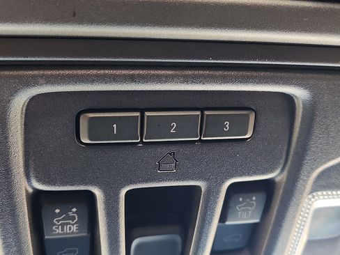 Used 2024 GMC Sierra 1500 AT4X image 21