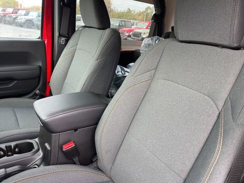 New 2026 Jeep Wrangler Sport AWD/4WD image 28