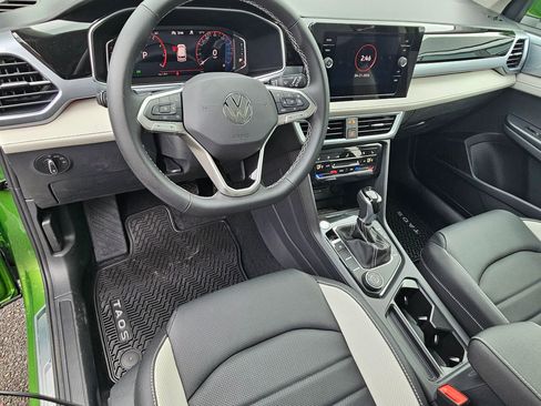 New 2026 Volkswagen Taos SEL AWD/4WD image 12