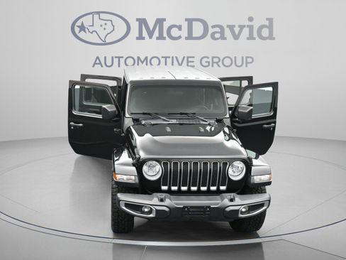 Used 2018 Jeep Wrangler Unlimited Sahara AWD/4WD image 42