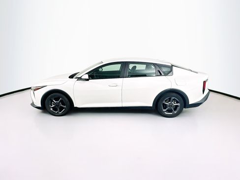 Used 2025 Kia K4 FWD image 4