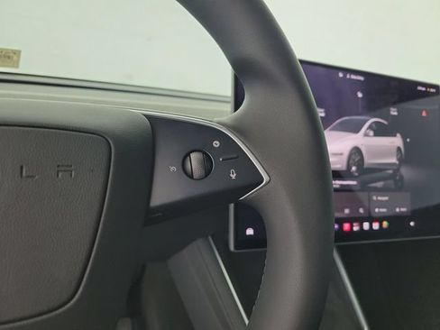 Used 2026 Tesla Model Y Long Range AWD/4WD image 24
