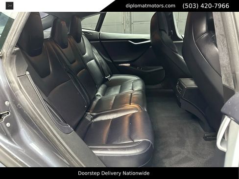 Used 2018 Tesla Model S P100D image 22