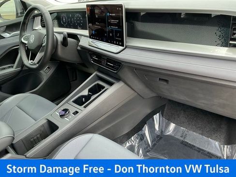 New 2026 Volkswagen Tiguan SE AWD/4WD image 20