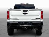 Used 2025 Chevrolet Silverado 2500 ZR2 w/ Technology Package image 4