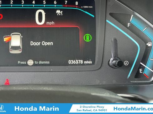 Used 2023 Honda Odyssey Touring image 32