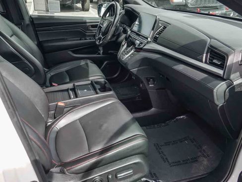 Used 2025 Honda Odyssey Sport-L image 15