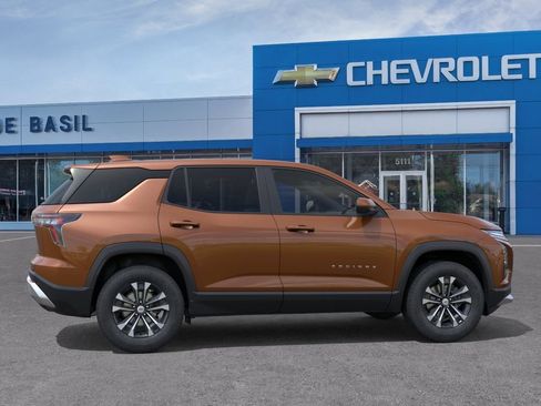 New 2027 Chevrolet Equinox LT AWD/4WD image 5