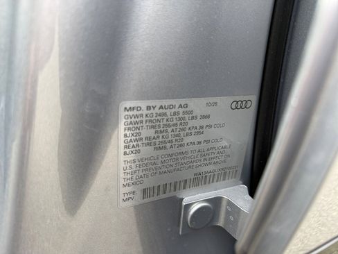 New 2025 Audi Q5 Prestige image 35