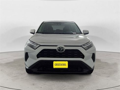 Used 2023 Toyota RAV4 LE image 8