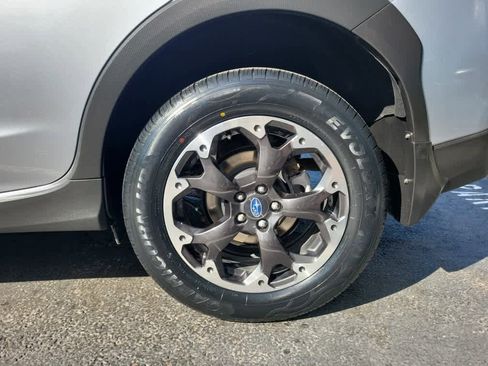 Used 2021 Subaru Crosstrek 2.0i Premium AWD/4WD image 28
