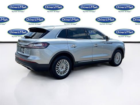 Used 2020 Lincoln Nautilus FWD image 7