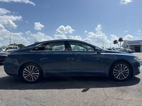 Used 2019 Lincoln MKZ Premiere FWD image 4
