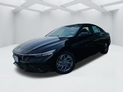New 2025 Hyundai Elantra Blue