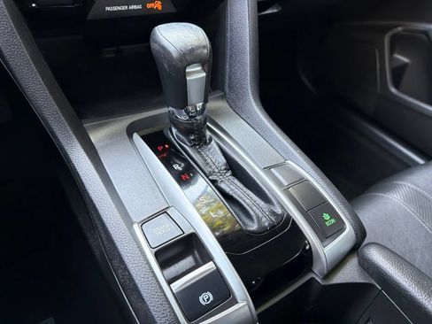 Used 2018 Honda Civic EX-L image 39