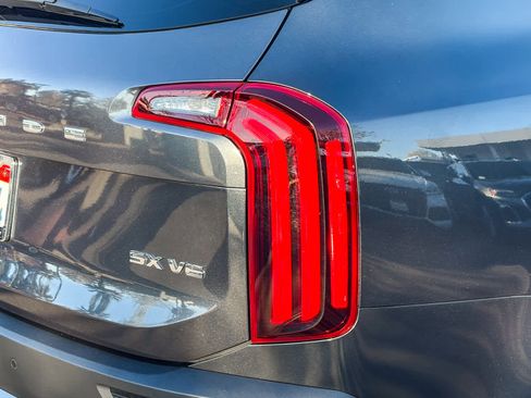 Used 2020 Kia Telluride SX image 8