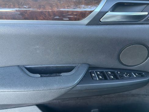 Used 2016 BMW X3 xDrive28i image 12