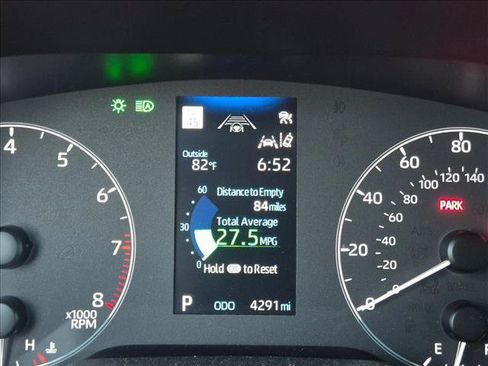 Used 2025 Toyota Corolla LE FWD image 16