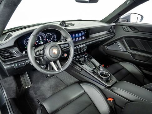 Certified 2026 Porsche 911 Carrera GTS image 4