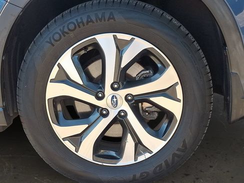 Used 2021 Subaru Outback Limited AWD/4WD image 9