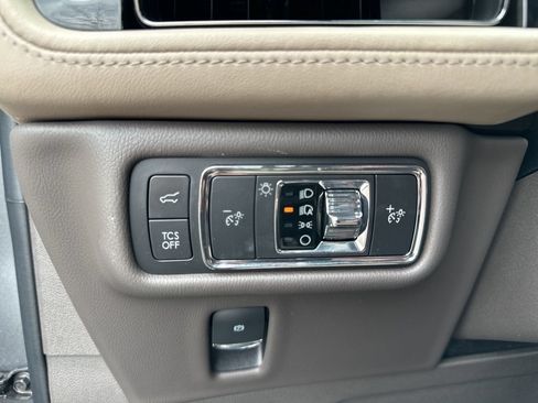Used 2022 Lincoln Nautilus Reserve w/ Equipment Group 201A AWD/4WD image 51