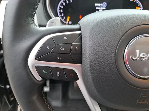 Used 2020 Jeep Grand Cherokee Summit image 17