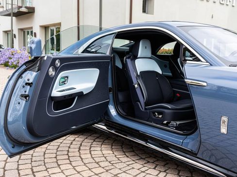 Used 2025 Rolls-Royce Spectre w/ Leather Finishing Pack AWD/4WD image 55