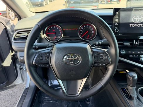 Used 2024 Toyota Camry XSE FWD image 18