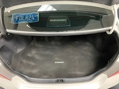 Used 2017 Toyota Camry XSE w/ Advanced Technology Package FWD image 12