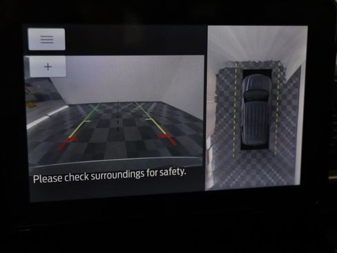 Used 2021 Ford Explorer Limited w/ Equipment Group 301A image 10