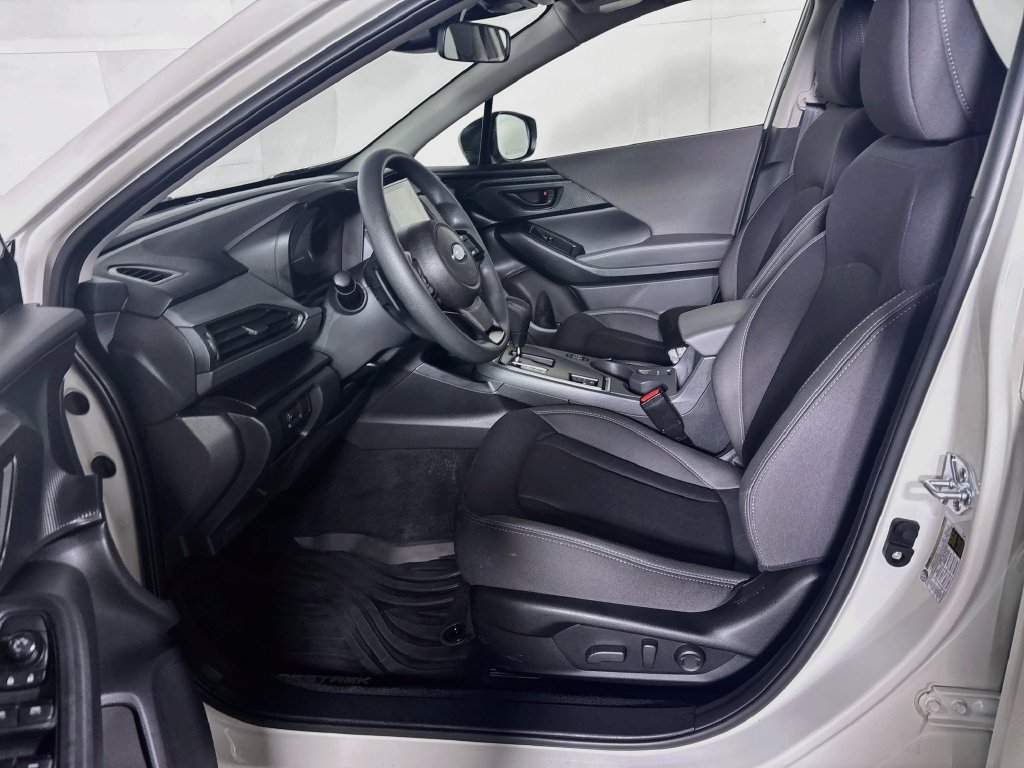 Certified 2025 Subaru Crosstrek 2.5i Premium AWD/4WD image 12