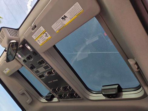 Used 2025 INEOS Grenadier Trialmaster Edition image 11