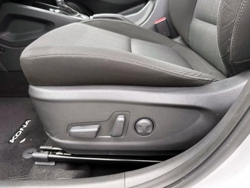 Used 2023 Hyundai Kona SEL w/ Convenience Package AWD/4WD image 10