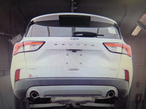 Used 2022 Ford Escape SEL AWD/4WD image 16
