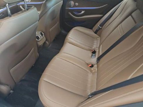 Used 2019 Mercedes-Benz E 450 4MATIC Sedan w/ Premium Package image 17